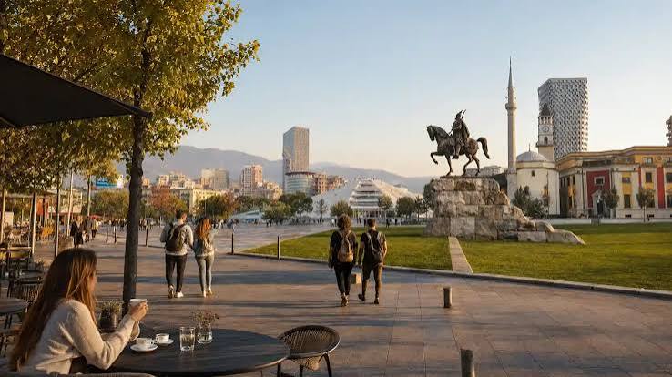 Tirana travel guide